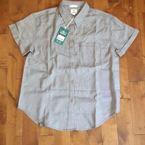 Button up short sleeve shirt